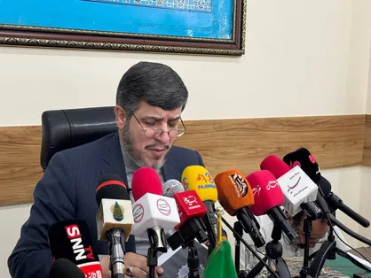 آغاز دهه کرامت با بیش از ۳۸۰ برنامه آستان قدس رضوی با شعار &laquo;ایران امام رضا (ع)، متحد، مقتدر و پیروز&raquo; + فیلم