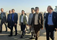 خاندوزی از انبار‌های گمرکات بندر امام(ره) بازدید کرد/ وزیر اقتصاد: مکانیزم هشدار فساد کالا‌ها فعال شود