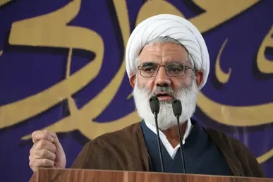 امام‌جمعه رفسنجان: دشمن از حضور مردم در تجمعات شبانه هراس دارد