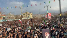 عزاداری مردم یاسوج در پی شهادت حضرت آیت‌الله العظمی امام خامنه‌ای+فیلم