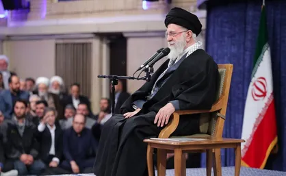 رهبر انقلاب: خطرناک&zwnj;تر از ناو، سلاحی است که آن را به قعر دریا می&zwnj;فرستد + فیلم