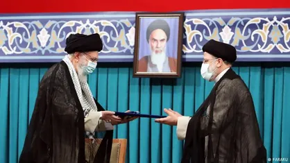 این سخن آبیست از دریای بی پایان عشق...