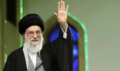فیلم / استوری جدید اینستاگرام سایت رهبر انقلاب درباره فضای مجازی