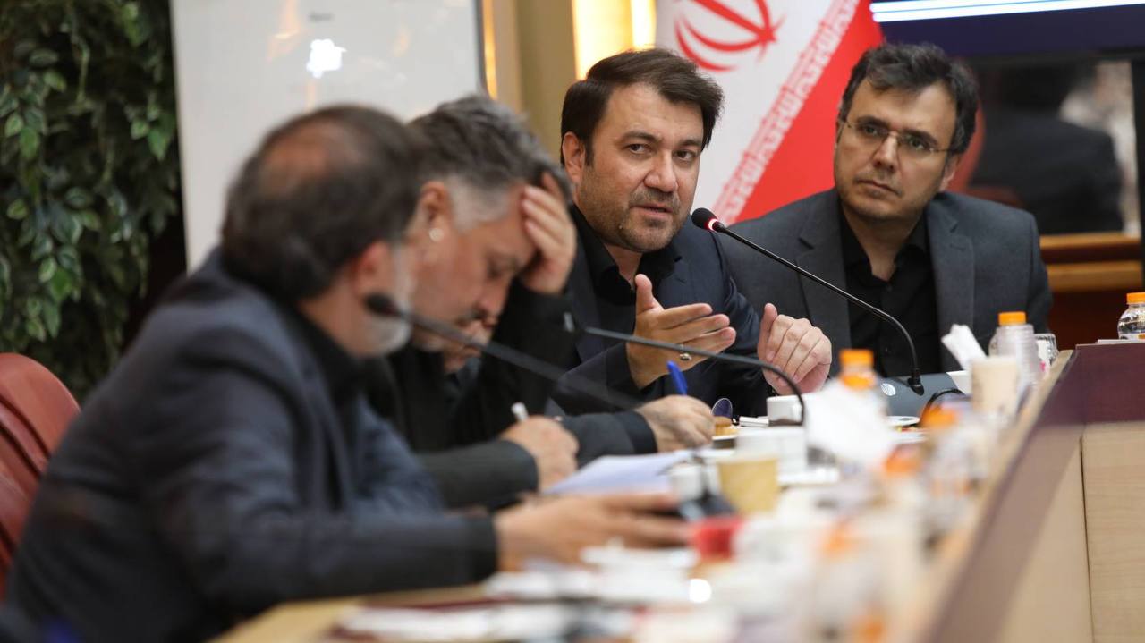 وزیر علوم: دانشگاهها در مراسم تشییع رهبر شهید، کانون خدمترسانی و نمایش دستاوردهای علمی کشور باشند وزیر علوم: دانشگاهها در مراسم تشییع رهبر شهید، کانون خدمترسانی و نمایش دستاوردهای علمی کشور باشند