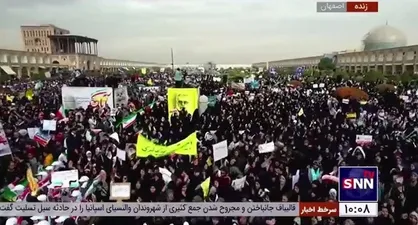 حضور و تجمع پرشور مردم اصفهان در میدان نقش جهان به مناسبت گرامیداشت یوم الله ۱۳ آبان