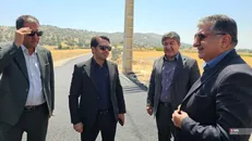 نهضت آسفالت در روستا‌های بویراحمد/بازدید مسئولان از پروژه ده بزرگ فیروزآباد