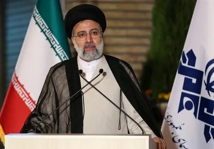 سید ابراهیم رئیسی: آقایان ۸ سال کشور را معطل گذاشتند