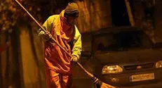معوقات پاکبانان شهرداری صدرا در هفته جاری پرداخت می‌شود/ دستور شهردار برای بازگشت به کار پارکبانان اخراج‌شده
