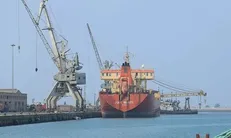 ائتلاف سعودی دهمین کشتی سوخت یمن را توقیف کرد