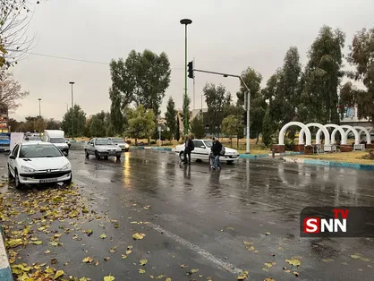 تصاویری از بارش باران پاییزی در اصفهان
