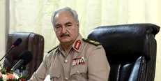 وعده ریاض برای کمک ده‌ها میلیون دلاری به نیرو‌های «حفتر»