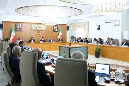 رئیسی: عمل نمایندگان به وظایف را اختلاف میان قوا تلقی نمی&zwnj;کنیم / فسادستیزی از رویکردهای جدی دولت مردمی است