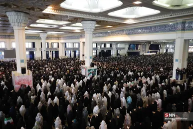 اقامه نماز عید فطر در مصلی تهران