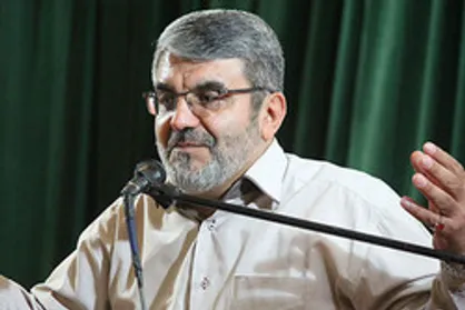 ناگفته&zwnj;های همرزم حاج قاسم در روز پاسدار/مسئولان از روحیه جهادی شهید سلیمانی الگو بگیرند