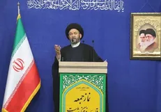امام جمعه اردبیل: دیپلماسی میدان و نیرو‌های مسلح آمریکا را به زانو درآورد