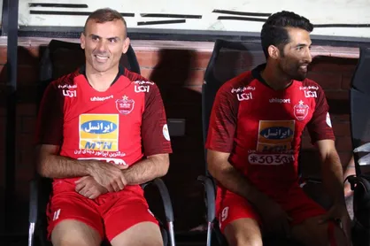 کاپیتان به دنبال پاداش بازیکنان پرسپولیس