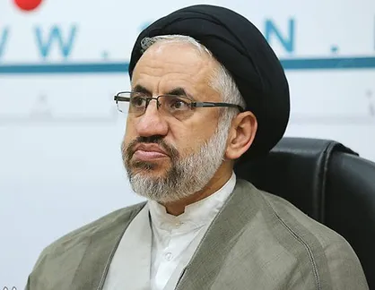 فرزندان اعضای هیئت علمی با دیگران فرقی ندارند / وزارت علوم بخشنامه را ملغی کند