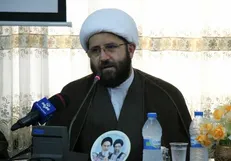 نمایندگان بسیج دانشجویی سخنران پیش از خطبه‌ در ۲۵ مرکز استان