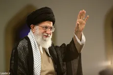 دیدار رهبر معظم انقلاب با خانواده سردار سلیمانی