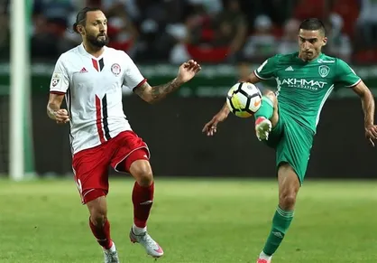 نمره خوب محمدی در مصاف با شاگردان مانچینی + عکس
