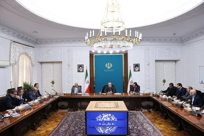 پزشکیان: رفع مشکل نقدینگی صنایع و تولیدی&zwnj;ها در دستور کار است