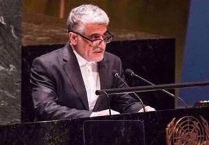آینده فلسطین باید به دست خود فلسطینیان تعیین شود