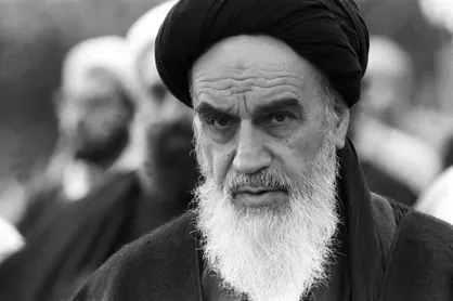 رهبری تعیین&zwnj;کننده