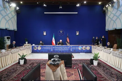 افتتاح سه طرح بزرگ ملی در حوزه نفت، با اعتبار ۴.۷ میلیارد یورو