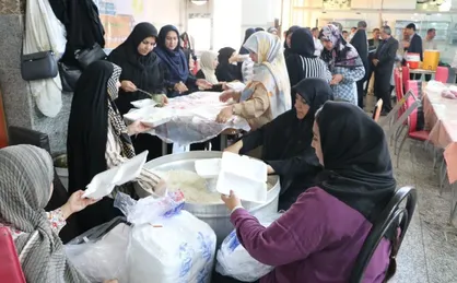 سخاوت و همدلی در پویش ایران همدل و اطعام مهدوی استان ایلام / ۶۸۰۰ بسته سبد کالا به ارزش ۵۲ میلیارد بین مددجویان توزیع شد