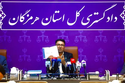 جلو توزیع ۴۴ هزار تن روغن گرفته شده و اجازه ترخیص ندارد/ بدون تایید و آزمایش کالایی ترخیص نمی&zwnj;شود