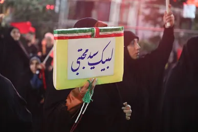 شعار مرگ بر آمریکا مردم رشت در قرار صد و هشتاد و ششم+فیلم