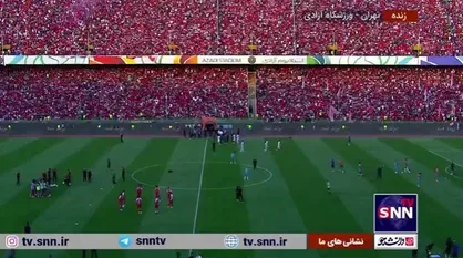 گرم کردن بازیکنان پرسپولیس پیش از شروع بازی