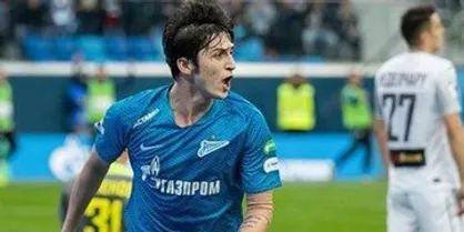 سردار آزمون زننده اولین گل فصل لیگ قهرمانان اروپا
