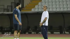 بغض پدر طارمی روی آنتن زنده/ شرمنده مهدی هستم