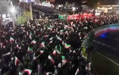 اجتماع بی نظیر مردم غیور و انقلابی رفسنجان در میدان شهید سلیمانی این شهر