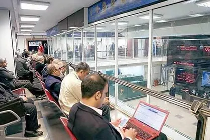 فعالیت کارگزاران بورسی ادامه دارد