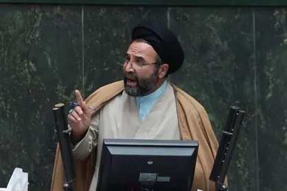 حجت&zwnj;الاسلام ذاکر: آقای وزیر کشور! زمین و زمان بعضی از استان&zwnj;ها را آشغال گرفته؛ چه کسی باید پاسخگو باشد؟ + فیلم