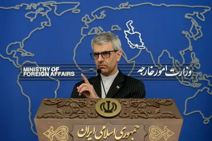 سخنگوی وزارت خارجه ایران خطاب به رییس جمهور فرانسه: رویکردهای دوگانه و مزورانه را متوقف کنید + عکس