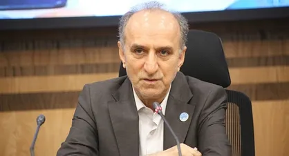 کیفیت باید محور تمامی فعالیت&zwnj;های دانشگاه باشد / هرگونه تغییر ساختار و توسعه باید در راستای منافع دانشجو باشد