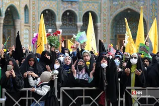 مراسم نمادین استقبال از ورود کاروان حضرت معصومه(س) به قم