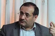 غضنفری: دولت ۸ سال کشور را با دستمال‌ کاغذی اداره کرد