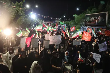 فریاد «جاوید ایران» در شب‌های اقتدار سمنان طنین‌انداز شد/۱۲۰ روز ایستادگی در خیابان از دریچه دوربین + فیلم