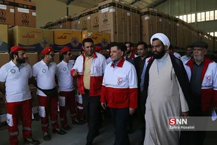 توزیع ده هزار بسته لوازم خانگی ضروری برای سیل زدگان استان لرستان