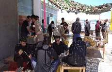 ۲۰۰۰ پُرس غذای گرم از سوی جهادگران بروجردی بین اقشار کم‌درآمد این شهرستان توزیع شد