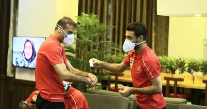 رعایت پروتکل&zwnj;های بهداشتی توسط پرسپولیسی&zwnj;ها در سفر به قائمشهر