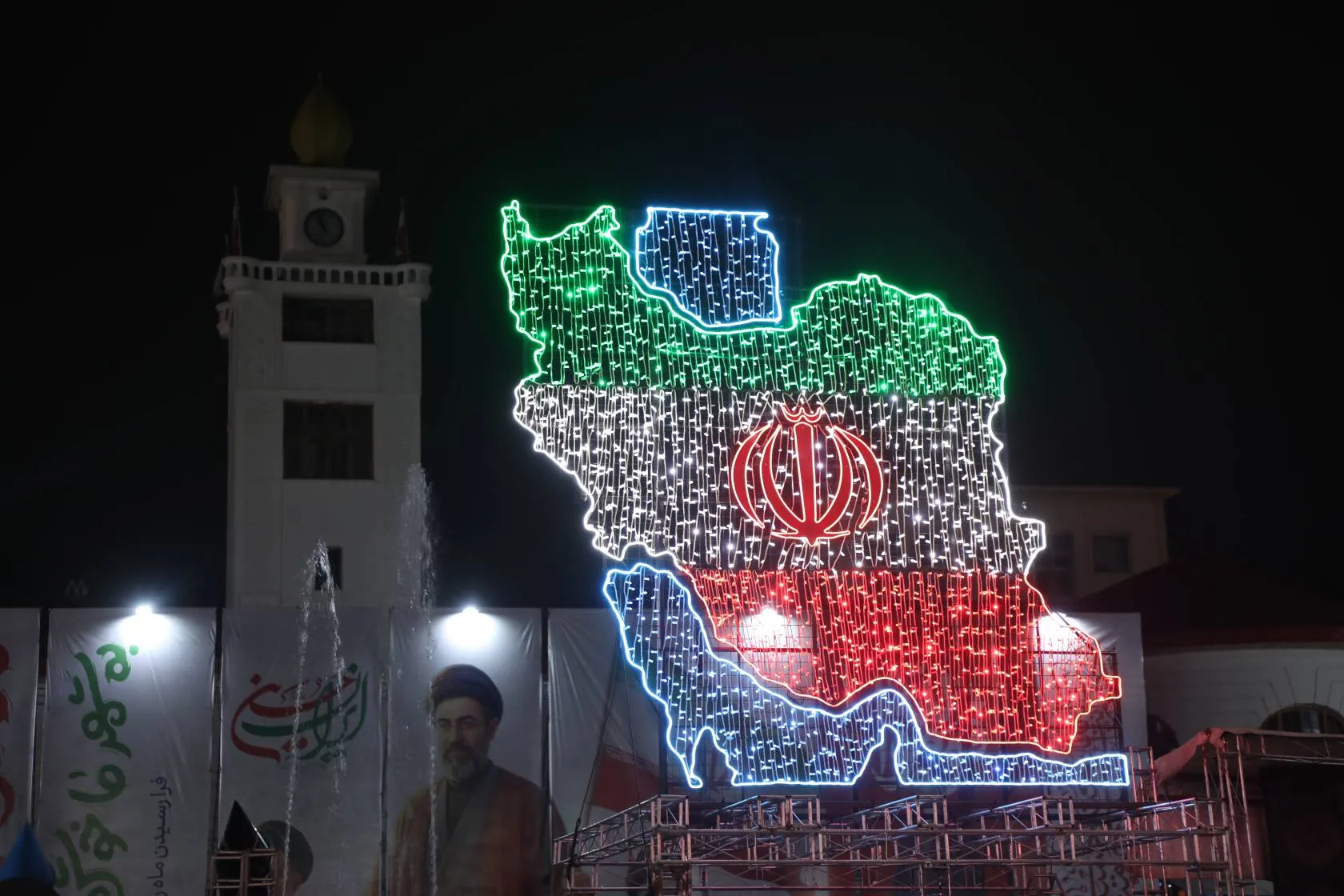 مردم رشت در دویست‌ودومین شب/استغاثه در میدان و ایستادگی در دل‌ها+فیلم