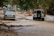 اردوی جهادی دانشجویان دانشگاه فرهنگیان ایلام در مناطق سیل‌زده ماژین برگزار می‌شود