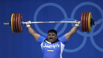 واکنش حسین رضازاده به جابه جایی رکوردش توسط غول گرجی