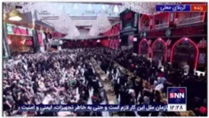 اقامه نماز ظهر توسط زائران حسینی در حرم مطهر سیدالشهدا(علیه السلام)