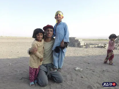 دانشجویان جهادی هشت مرغداری برای خانواده&zwnj;های کم&zwnj;بضاعت در شهرک ولیعصر(عج) بیرجند ساختند